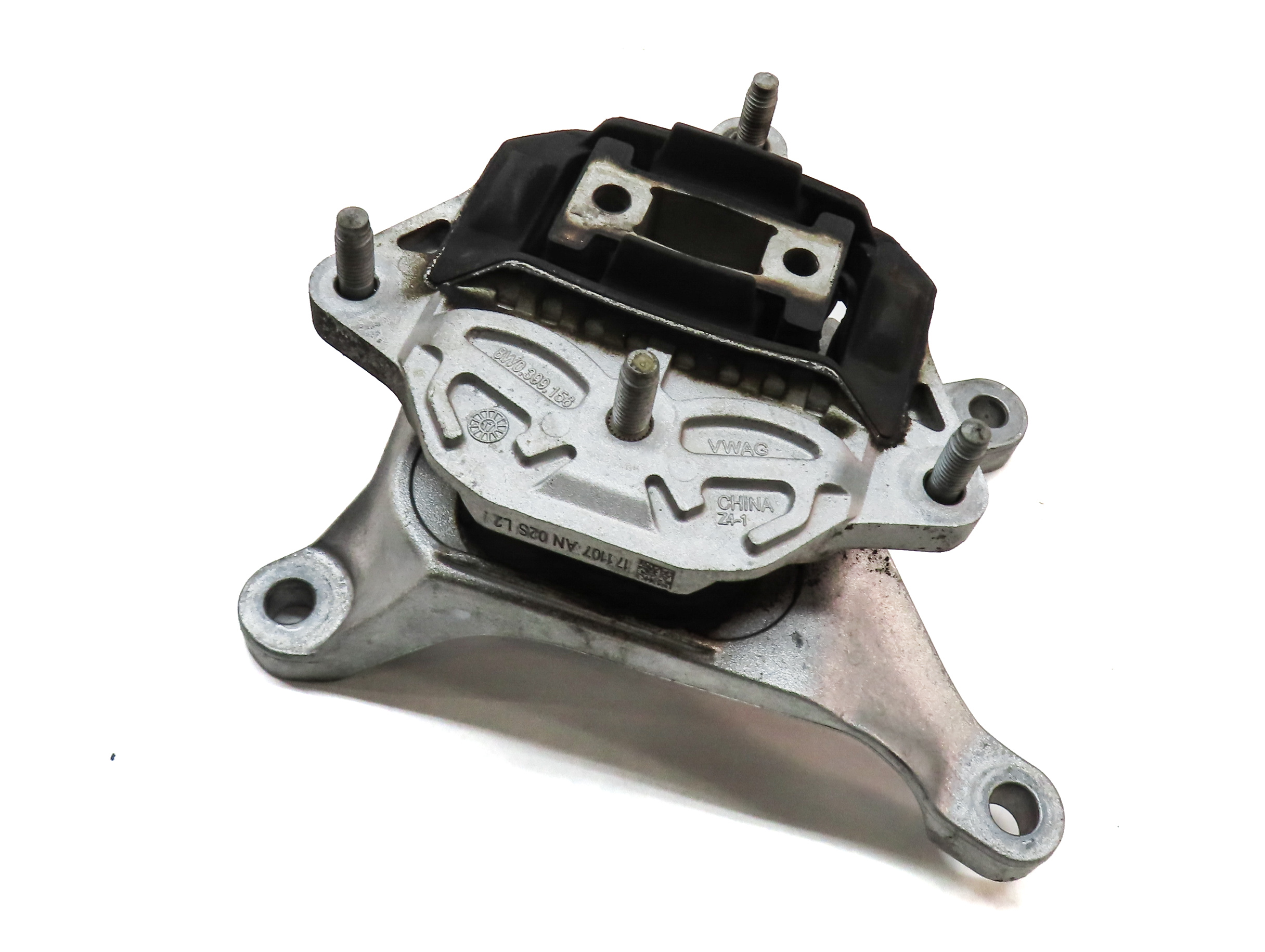 2018 AUDI A4 (B9 8W) AUTO AT AUTOMATIC TRANSMISSION MOUNT — exact item pictured